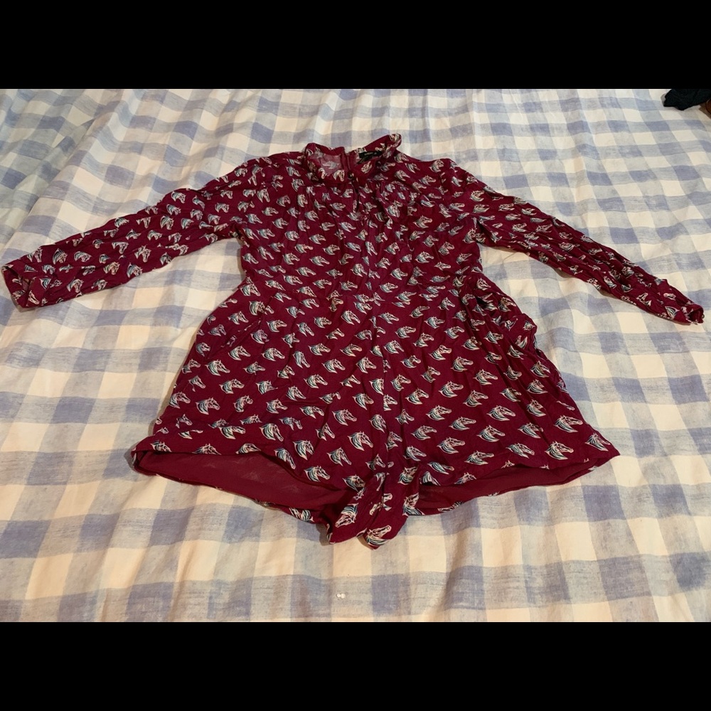 Forever 21 - Long sleeve Romper